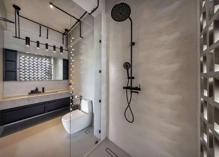 Vivi 3 - Stylish 3br Private Rooftop In *