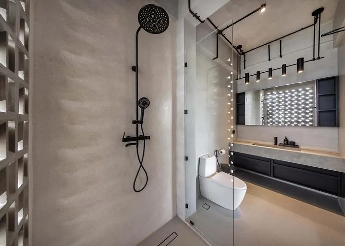 Vivi 3 - Stylish 3br Private Rooftop In Villa Canggu