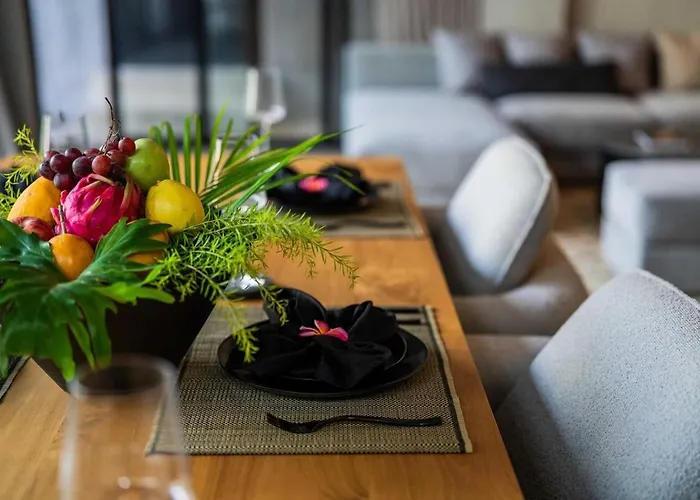 Vivi 3 - Stylish 3br Private Rooftop In Canggu